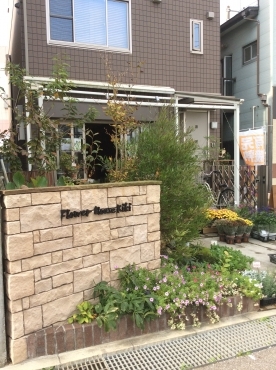 「フラワーハウス・キキ」　（千葉県八千代市）の花屋店舗写真4
